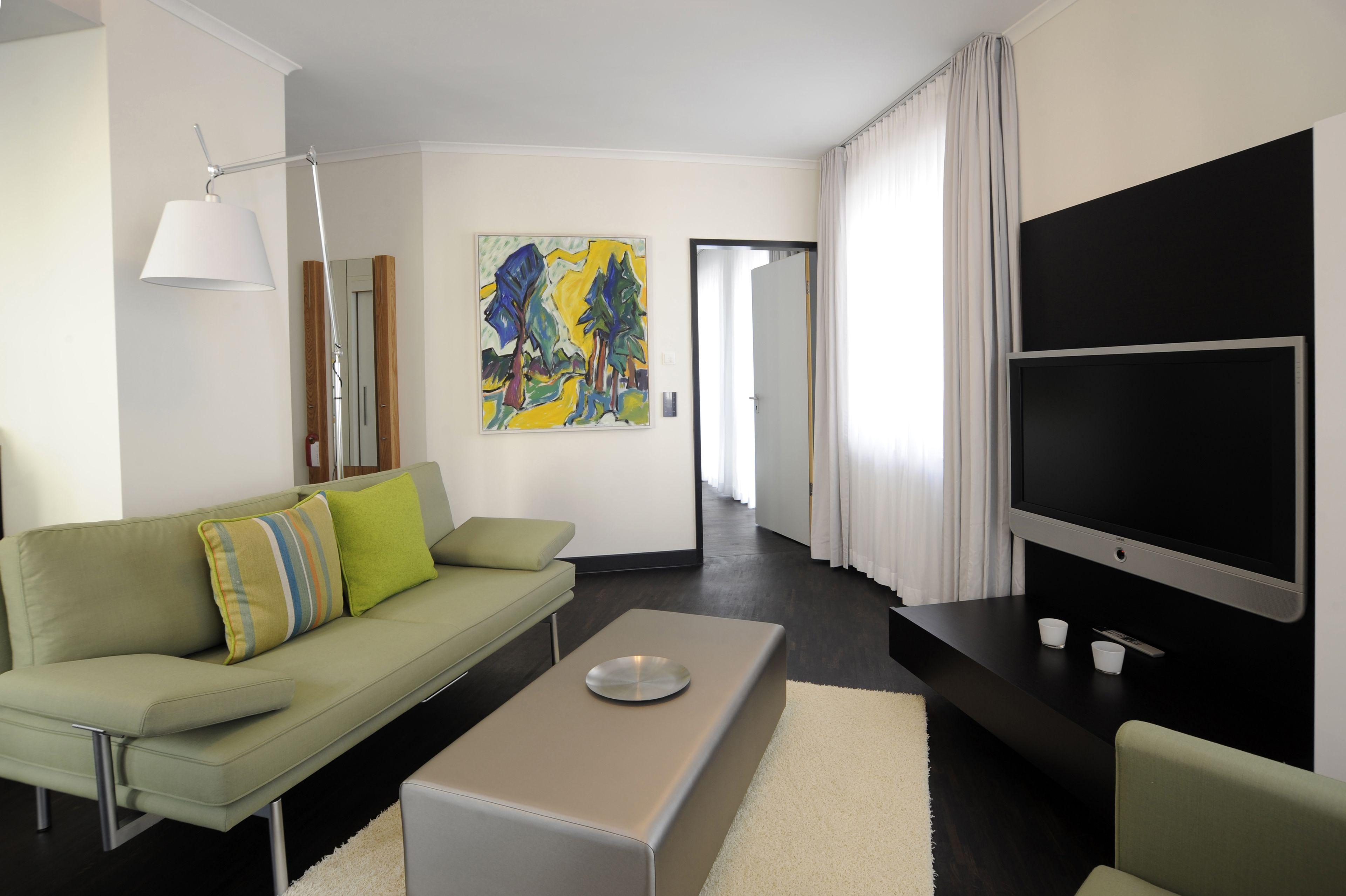 Hotel The
